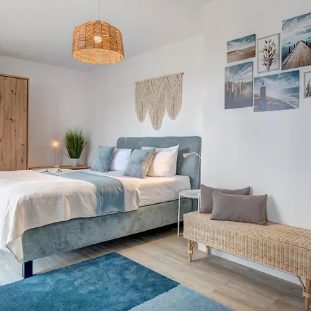 Bernsteinquartier Bq 0225